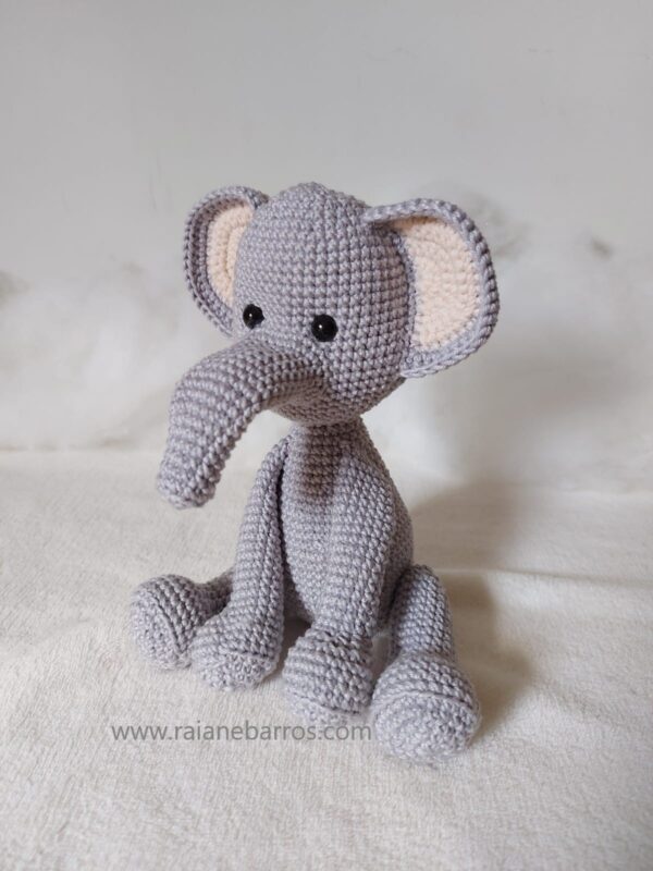 Tito Elefante Amigurumi Setado Lado