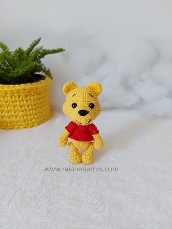 Ursinho Pooh Amigurumi Em pé Frente