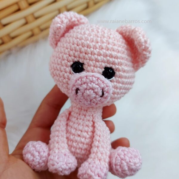 Porquinho Amigurumi Na Mão Zoon Rosi Barros